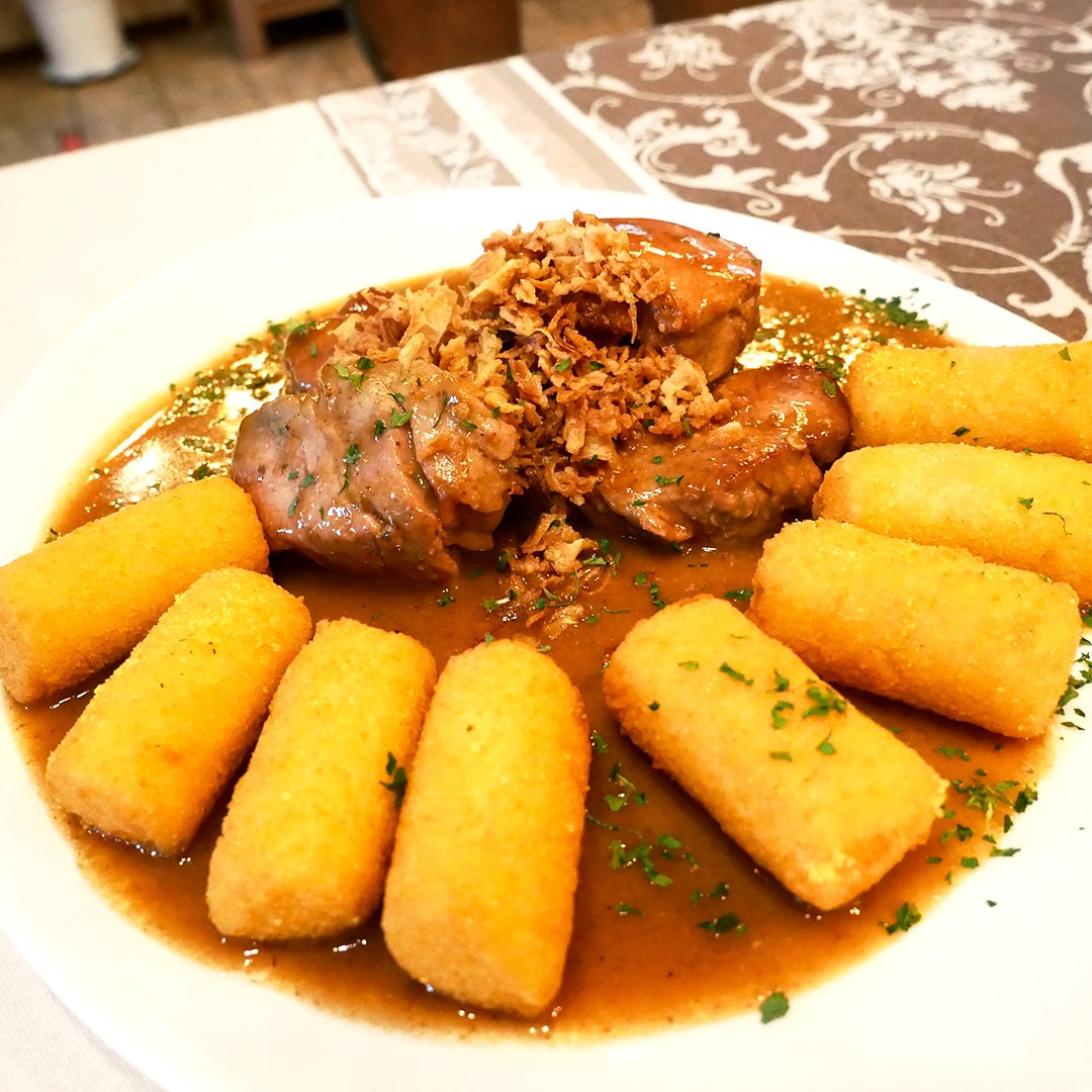 Braten mit Kroketten aus Marias Küche